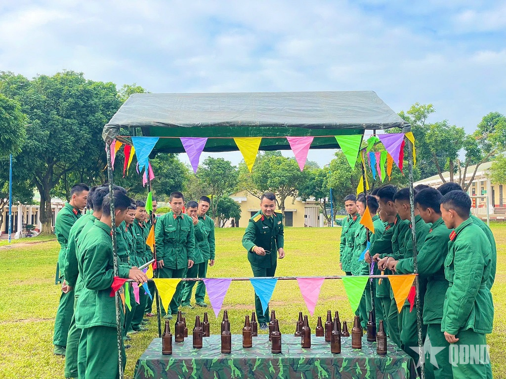 Quân khu 4: Tạo sân chơi, khơi nguồn cống hiến

